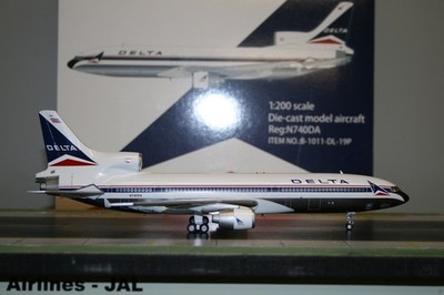 Inflight200 1:200 Delta Airlines Lockheed L-1011 Tristar N740DA (B-1011-DL-19P)
