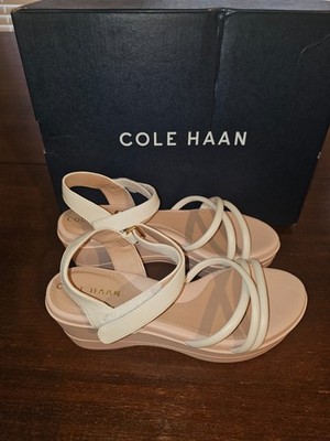Cole Haan Women's Grand Ambition Addison Ivory Rose Flatform Wedge Size 5 NIB