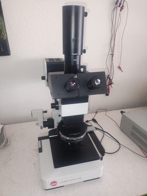 Leitz Labovert FS GMBH Inverted Microscope w Objectives & Light Source ...