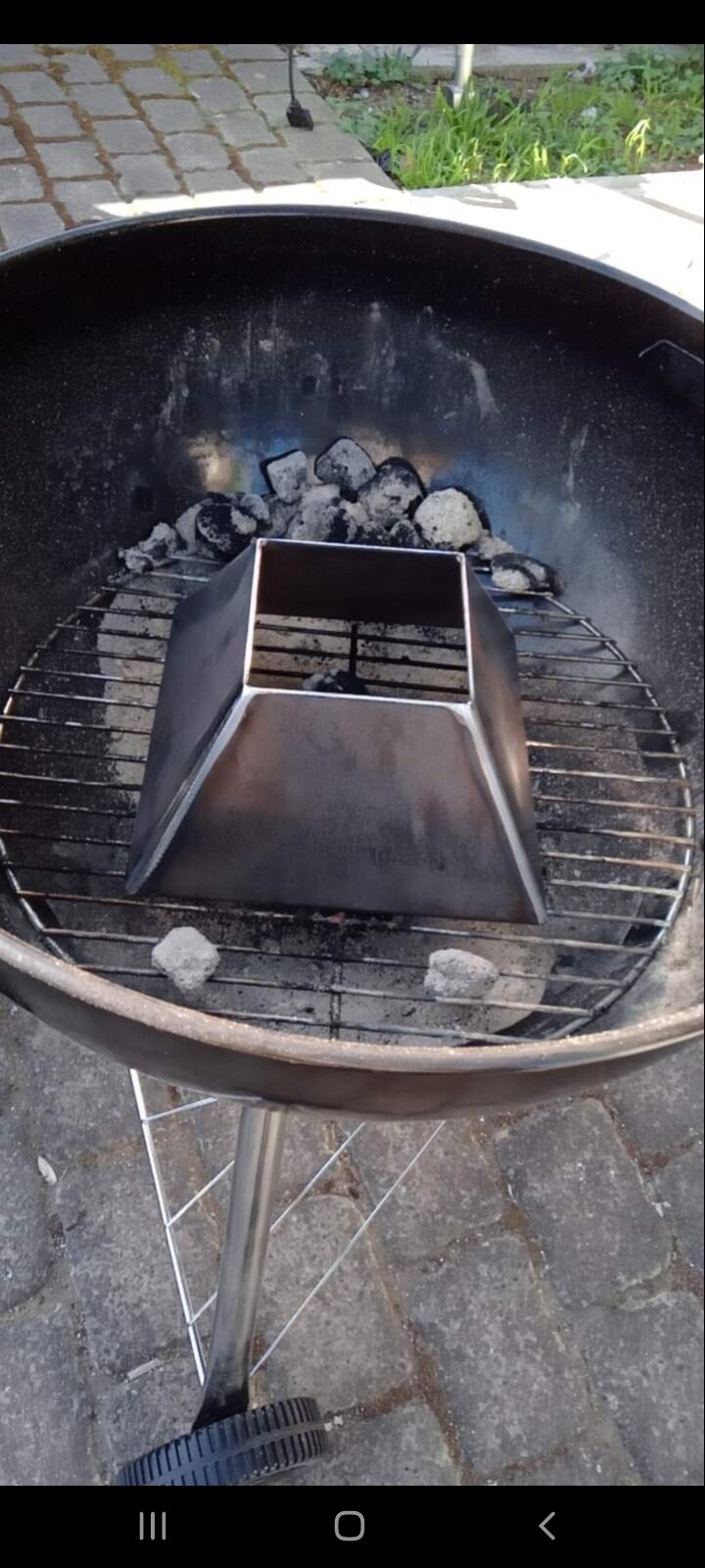 Picture 1 of 3