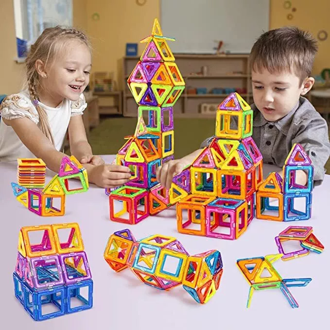 Magnetic clearance stacking blocks