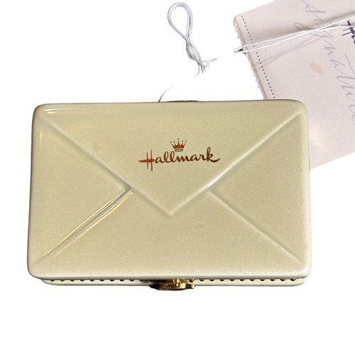 NEW Hallmark Signature Posted Envelope Porcelain Hinged Trinket Box-MINI card - Picture 2 of 4