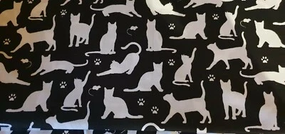 Mundmaske Mundschutz Communitymaske Katzen kleines Motiv weiß-schwarz 🐈‍ NEUER  - Bild 1 von 2