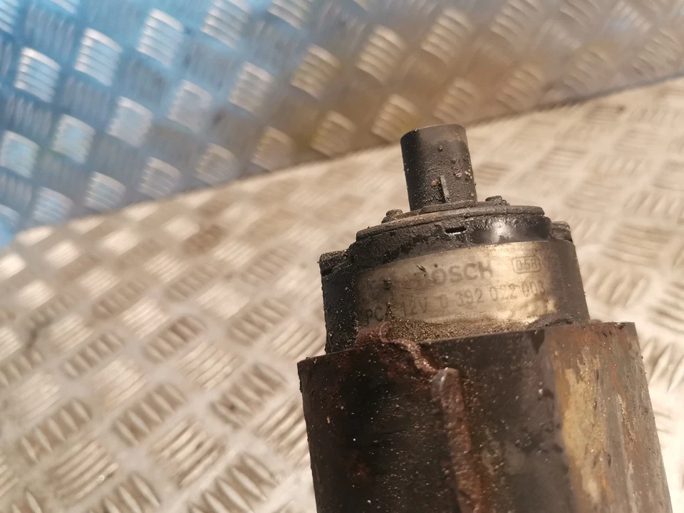 MERCEDES-BENZ W220 S 400 CDI Auxiliary Water Pump Motor 0392022003 - Image 4 of 4