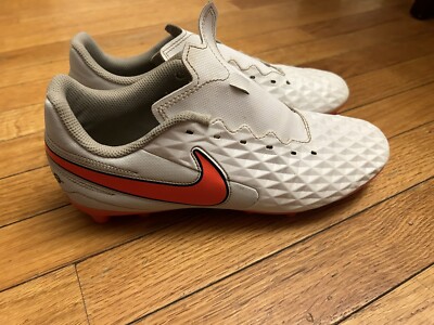 Size 7 - Nike Tiempo Legend 8 Club FG MG White Flash Crimson for
