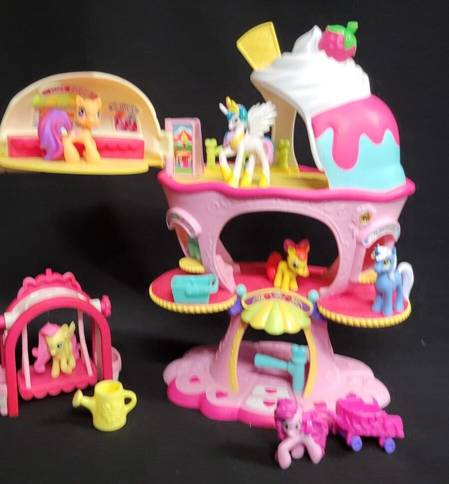 My Little Pony Ponyville Sweet Sunday Dollhouse Playset