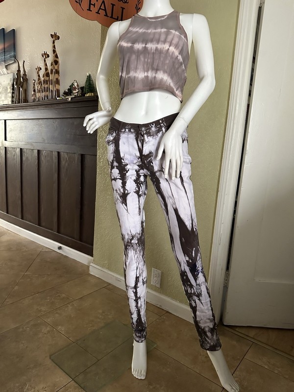 Uniloc Jeans Tie Dye Strech Size 28x33 Excellent Condition