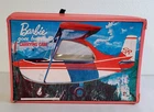 Y-629 VINTAGE 1965 MATTEL BARBIE "GOES TRAVELIN'" CARRYING CASE! BROKEN HANDLE!
