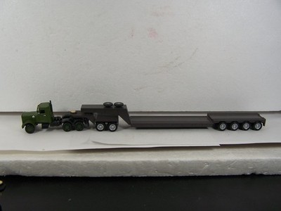 HO BOLEY TRUCKS PETERBILT 359 WITH JEEP AND LOWBOY SMART TOYS  1:87 NEW-3