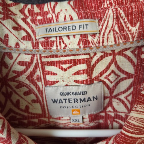 Quiksilver Waterman Shirt Men 2XL Red Tribal Hawaiian Tailored Fit Short Sleeve - Picture 8 of 10