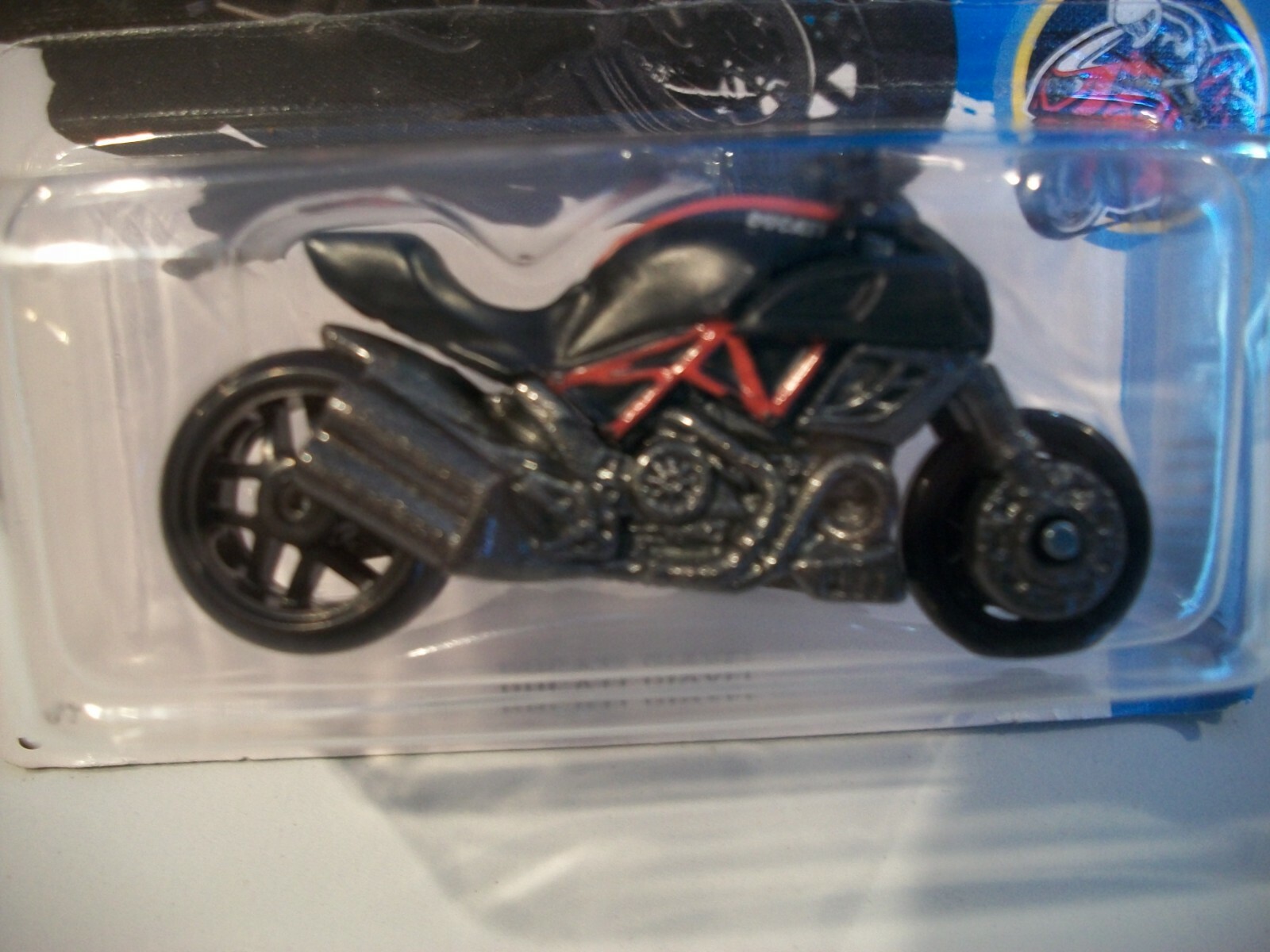 Picture 3 of 4