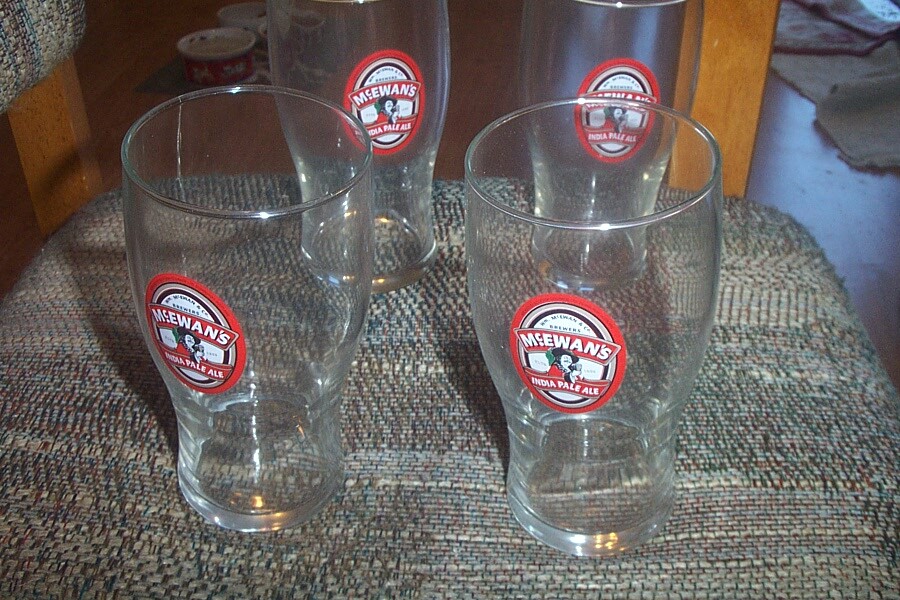 BRAND NEW McEwans India Pale Ale Beer 20 oz Tulip Glass Set Of 4 Glasses eBay