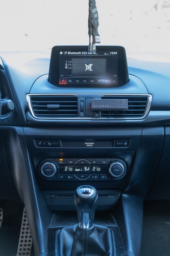 Mazda 3 Sport Takumi - Bild 18 von 19