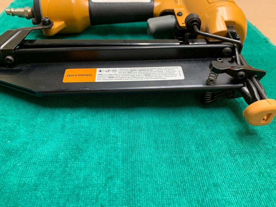 Bostitch Sb-1664fn 16ga Str Finish Nailer (k12010437) for