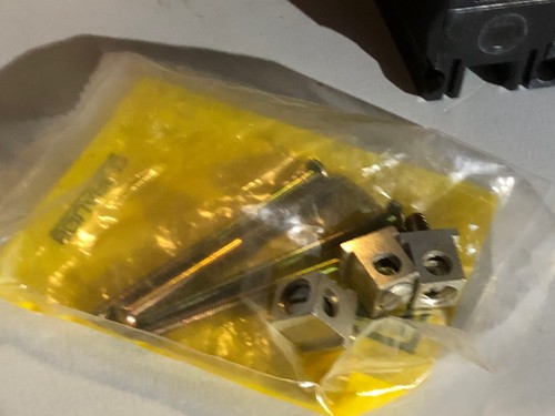 Disyuntor Square D FAP3600311M 3A 600V 3P Lug to Lug 3 Amp 3 Polos - NUEVO - Imagen 8 de 8
