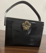 VINTAGE 1950'S WILARDY GRAY PEARL FLOWER FILLIGREE CURVED HANDLE LUCITE PURSE 