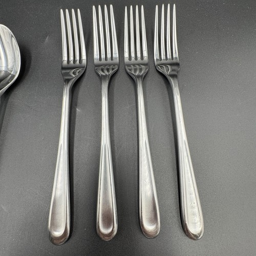Mikasa Olivia Flatware Set Satin Stainless Set 16 Piece Spoon Fork Knife - Picture 5 of 12