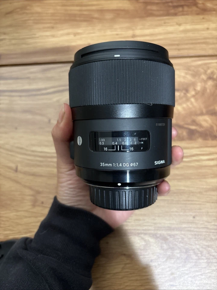 Nikon Sigma 35mm F1.4 DG Art Lens for F-Mount - Image 4 of 4