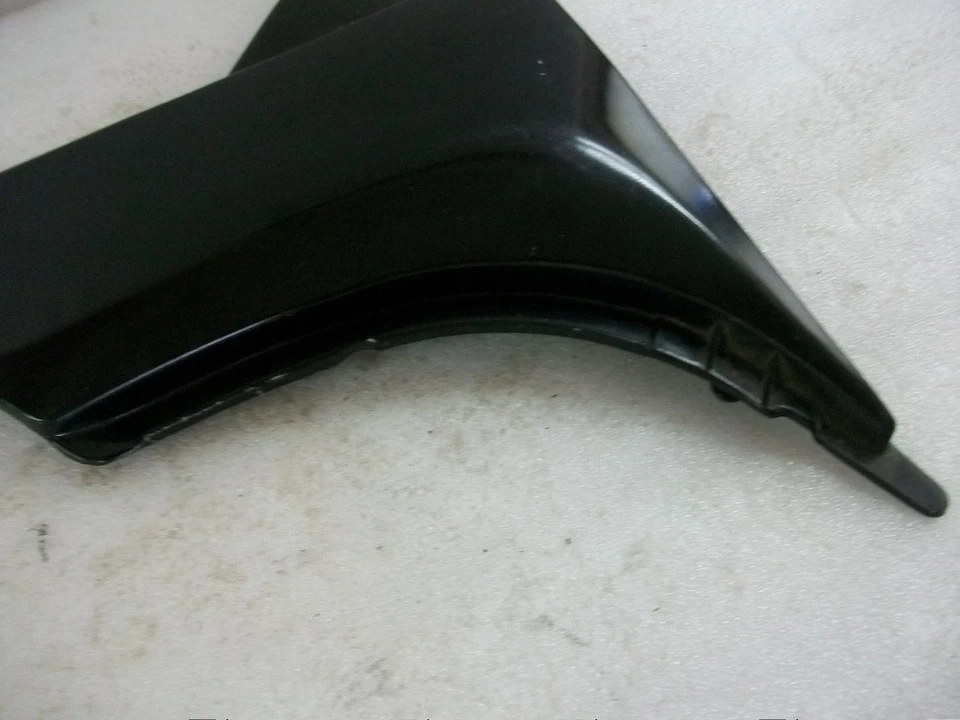 OEM! Suzuki GV700 GV 700 1985 Madura panel de cubierta lateral derecho derecho 47111-07A00 Foto 3 de 4