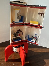 LEGO  Spongebob Squarepants Set #3831 Rocket Ride - No Box, Used, 100% Complete