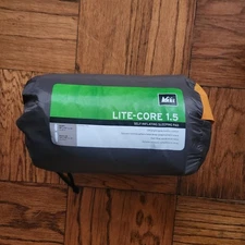 REI Sleeping Pad Lite Core 1.5 Regular 72" x 20" x 1.5" Self Inflating Camping 