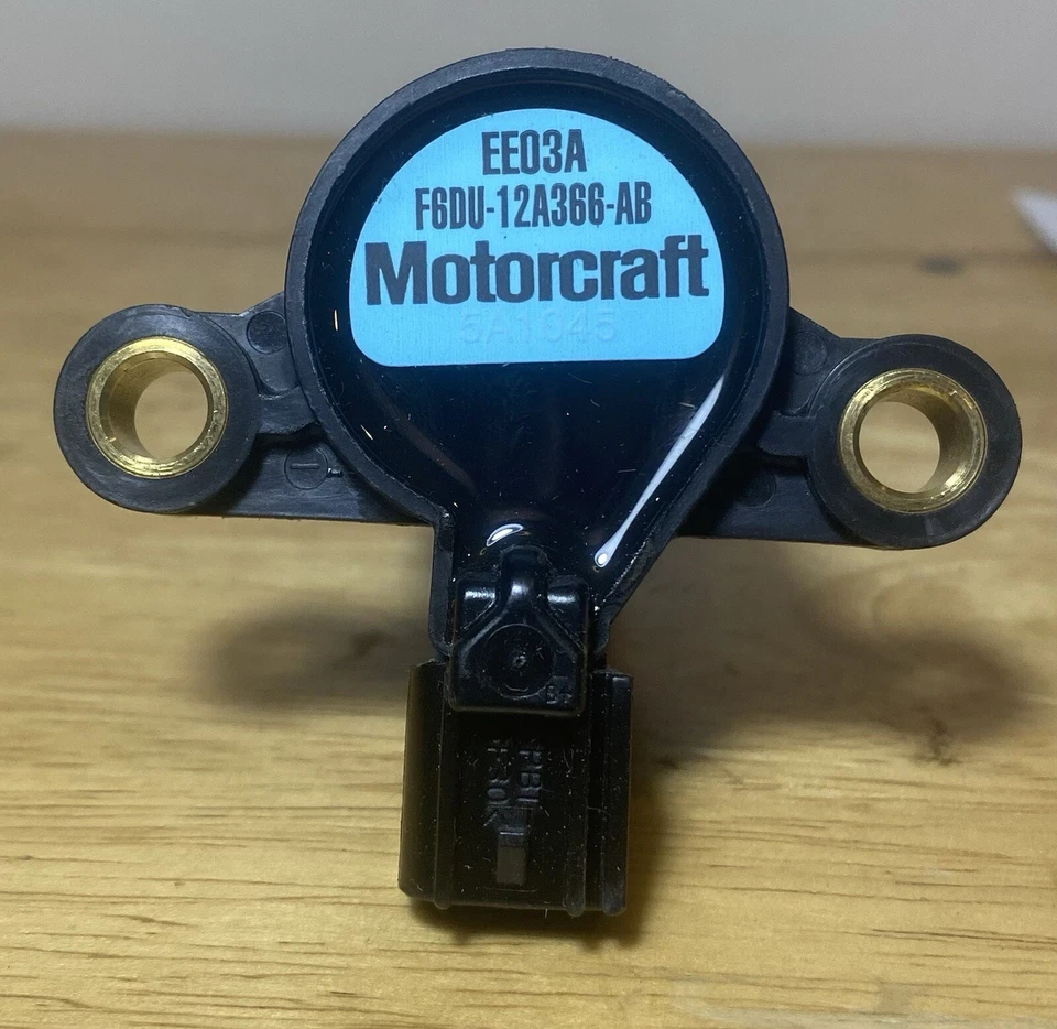 Bobina de encendido Motorcraft DG-456 para Ford Taurus 1996-1999 Foto 2 de 4