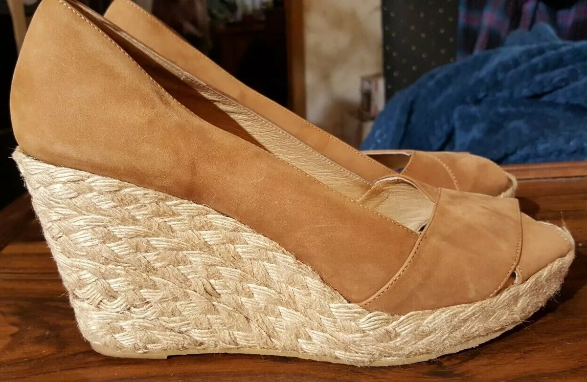 Michael Kors platform sandals tan size 9 open toe closed heel