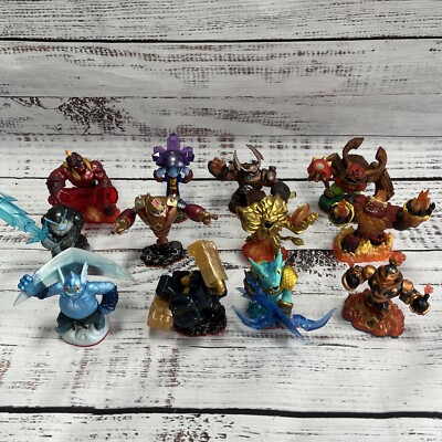 Skylander's Bundle Activision Character Figure Lot of 12 Large Nintendo Wii