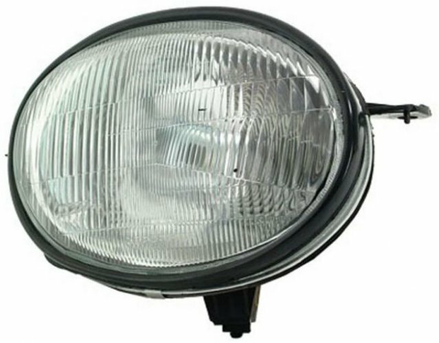 Phare avant droit Toyota Corolla E110 remplacer optique cassé ou terne pour contrôle technique
