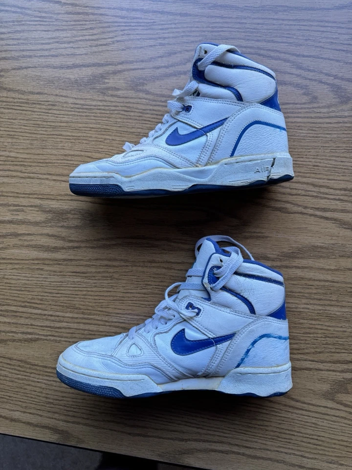 Nike Air Delta Force Hi Tops Vintage 80s Style White Blue Men’s Size 8.5 8 1/2 - Image 2 of 4