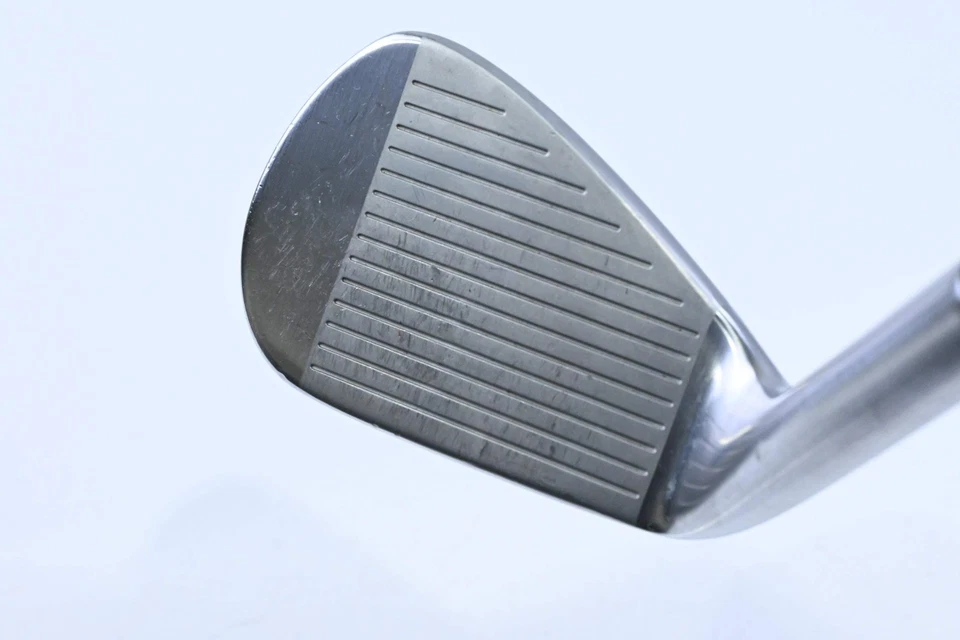 Taylormade P760 Pitching Wedge / 46 Degree / Regular Flex Recoil ES 760 Shaft - Image 2 of 4