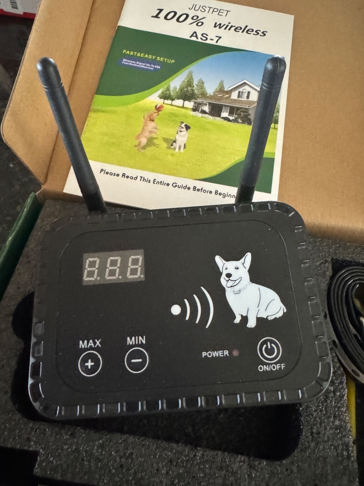 100% Wireless Dog Fence Pet Containment System 2 Collars for 100-990ft Coverage