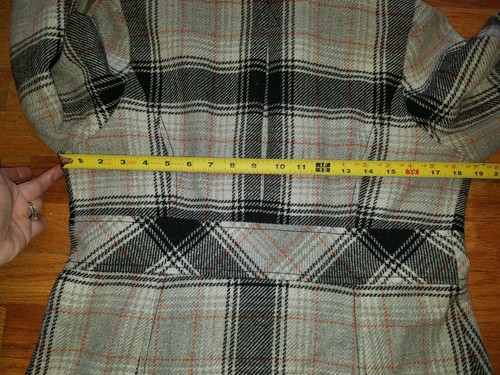 Guess Wool Blend Hooded Coat Women's Med. Plaid Full Button Front SUPER CUTE!! - Picture 10 of 11