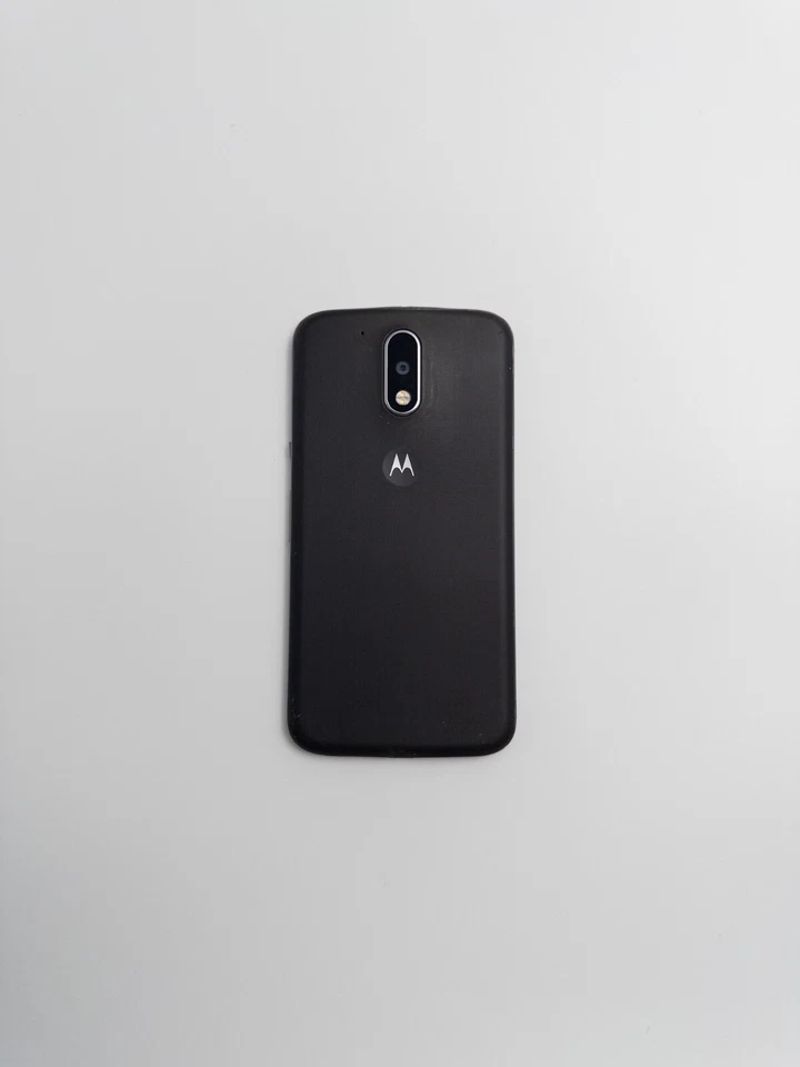 Motorola Moto G4 XT1625 M1B06 Black Turns On - Image 2 of 4