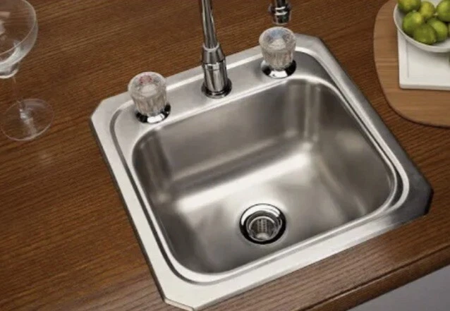 Elkay BCR153 Celebrity 15 дюймов одинарный умывальник из нержавеющей стали - 3 отверстия для крана - Изображение 2 из 4