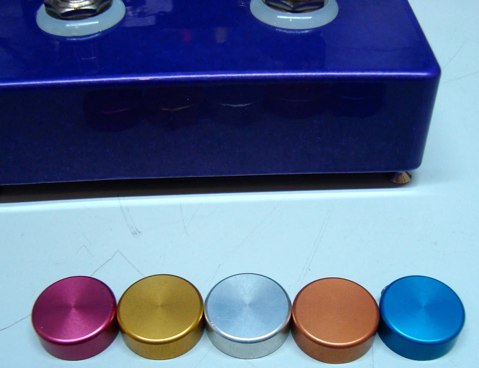 3PDT Fußschalter, LED Ring Farboptionen für LED + Kappe  - Bild 4 von 4