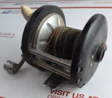 Vintage True Temper 981E Baitcaster Surf Casting Conventional Fishing Reel