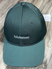 Lululemon Classic Ball Cap Structured Size S/M Unisex DKFR/MEFO/BLEN 51012