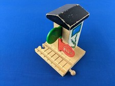 STOP GO STATION Clickity-Clack Track / Thomas Wooden Train 2000s RETIRED