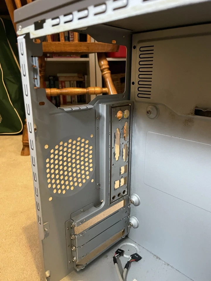 emachines Tower Case - Image 2 of 4