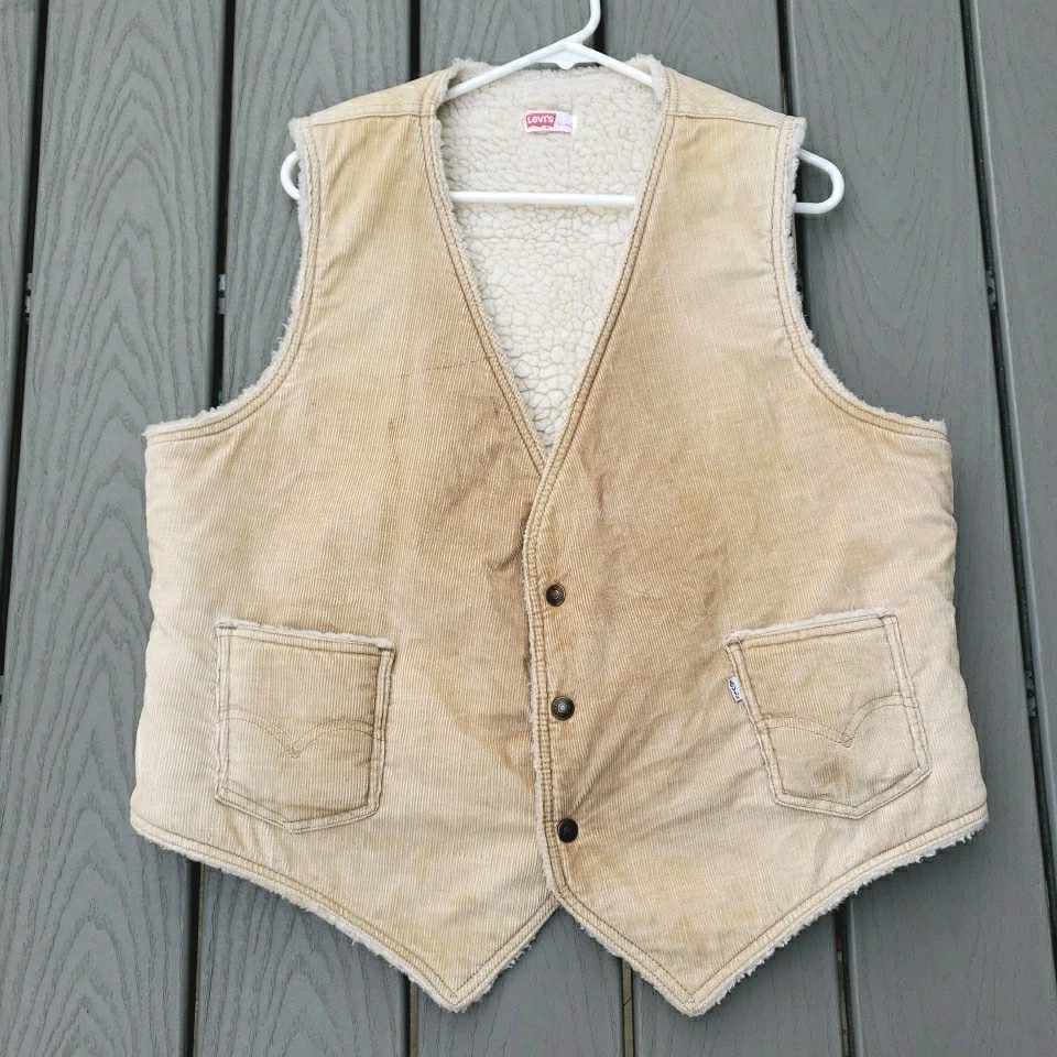 Vintage Levi's Corduroy Sherpa Lined Vest Western Men's XL USA 70s White  Label