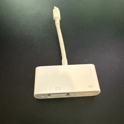 Apple Lightning to VGA Adapter for iPhone/iPad | OEM | MD825AM/A