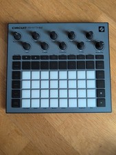 Novation Circuit Rhythm Standalone Sampler Gr...