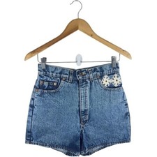 Women's Short Vintage Acid Wash Denim Crochet Applique High Waist Size 26