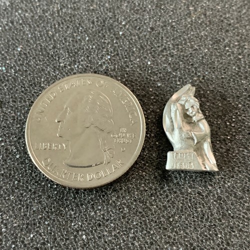 Trust Jesus Christ Religious Silver Tone Pin Pinback #40986