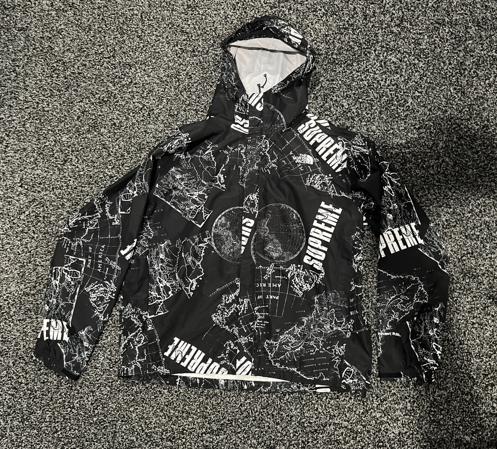VESTE VENTURE SUPREME NORTH FACE NEUVE TAILLE X LARGE NOIRE SS12 Rare Hyvent Tnf