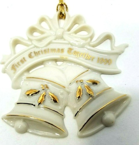 1999 Lenox Baby's First Christmas Bells Ornament Vintage (J8) - Picture 3 of 5