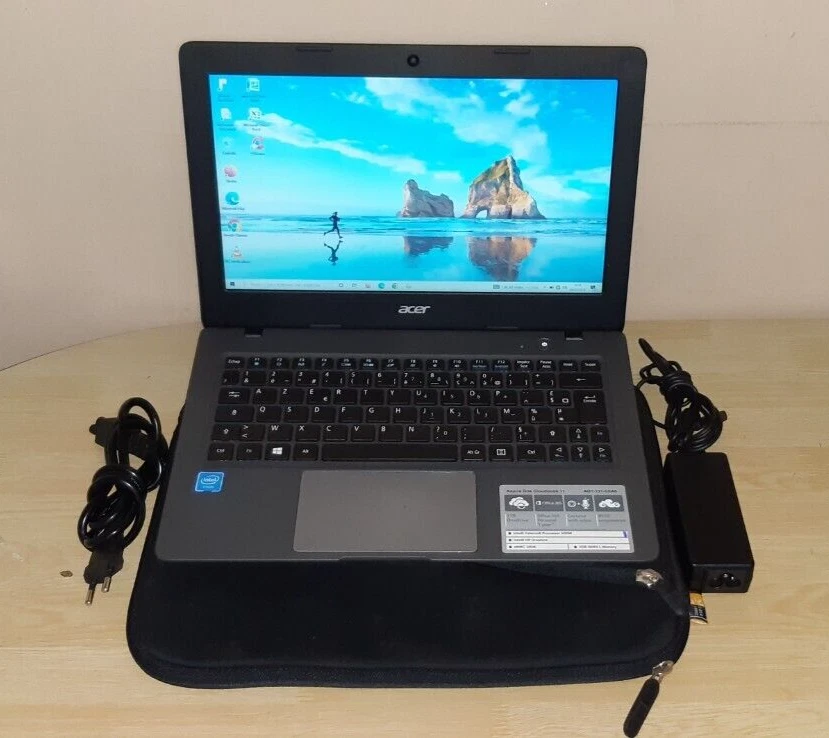 Acer Aspire 1 A114-31 - 14 Pouces - 64 Go - Noir - Ordinateur Portable Occasion