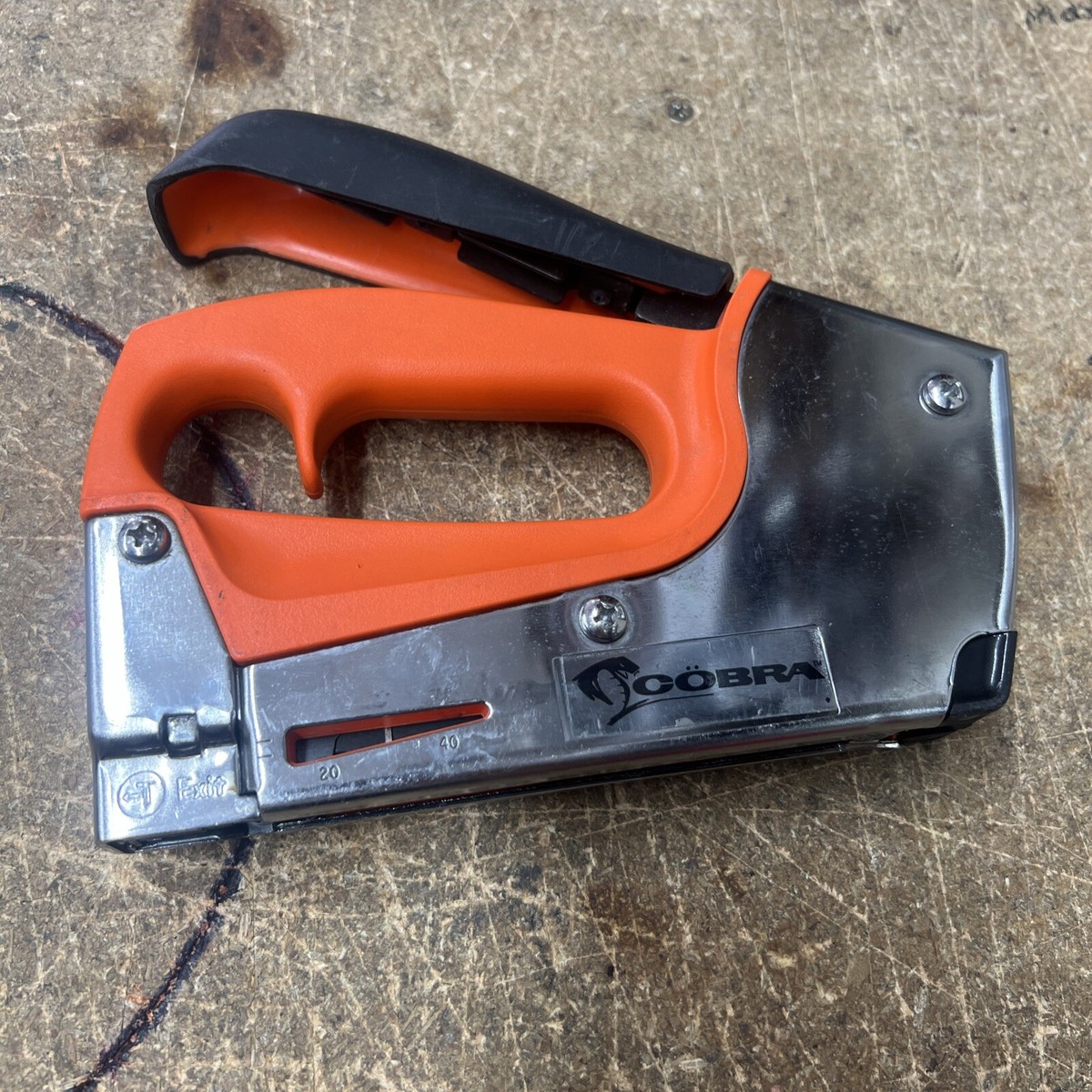 【17日迄】D-CLAW Po3 Tabasco Power Shot Tool Cobra #8000 Staple Gun | eBay