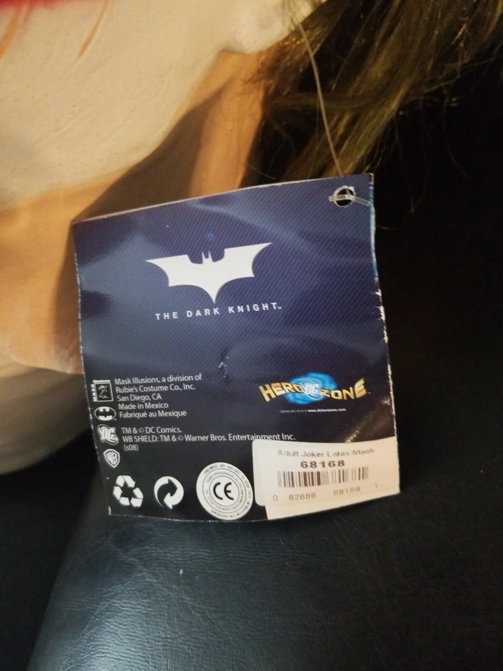 Batman-Dark Knight Joker Latex Mask W/ Hair, Adult 1 Size NEW W/TAG Halloween  - Image 4 of 4